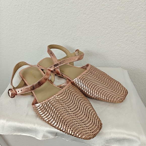 Pilcro Anthropologie Rose Gold Metallic Woven Leather Buckle Flats Size 10 - Picture 3 of 11
